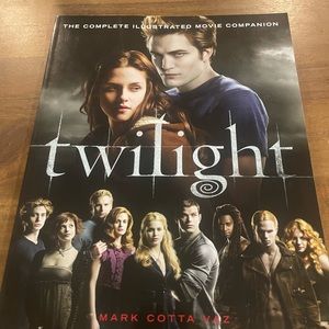 Twilight saga books